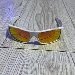Oakley polarized white Camo sunglassss